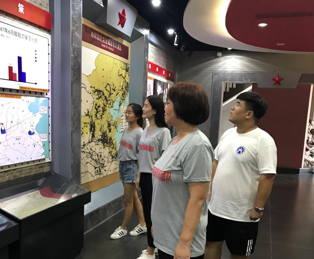 传承红色基因,汲取前进力量——基层党建创优工作室走进刘邓大军渡黄河纪念馆(3).jpg