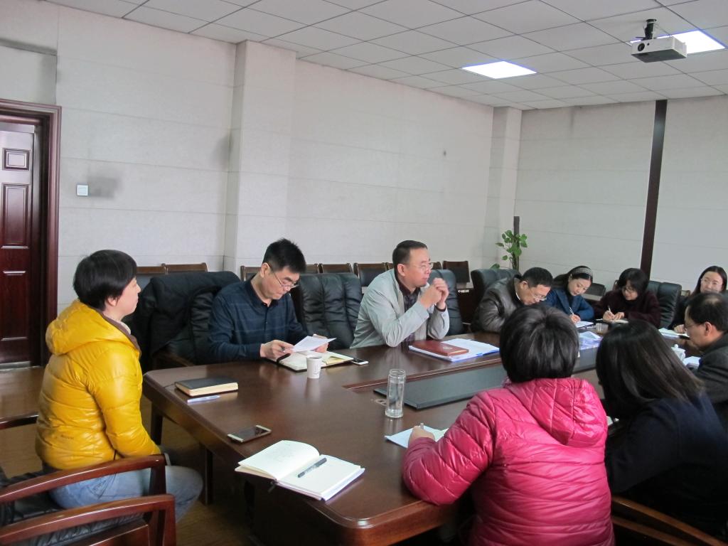 禁忌书屋
召开运动会动员会议.jpg 禁忌书屋
召开运动会动员会议.jpg
