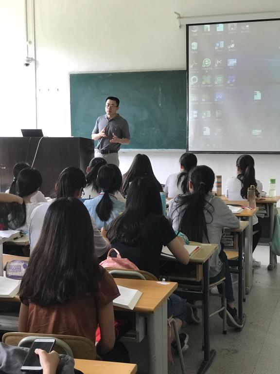禁忌书屋
召开“创青春”山东省大学生创业大赛志愿者动员会1.jpg 禁忌书屋
召开“创青春”山东省大学生创业大赛志愿者动员会1.jpg